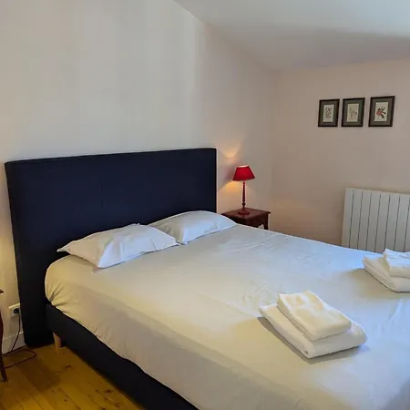 Familial Avec Piscine Chauffee, Jardin Prive Et Equipements Bebe En Pleine Propriete Viticole. - Fr-1-653-18 * Saint-Cybardeaux