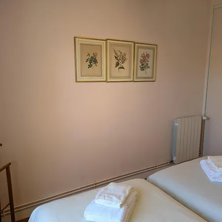 Familial Avec Piscine Chauffee, Jardin Prive Et Equipements Bebe En Pleine Propriete Viticole. - Fr-1-653-18 *