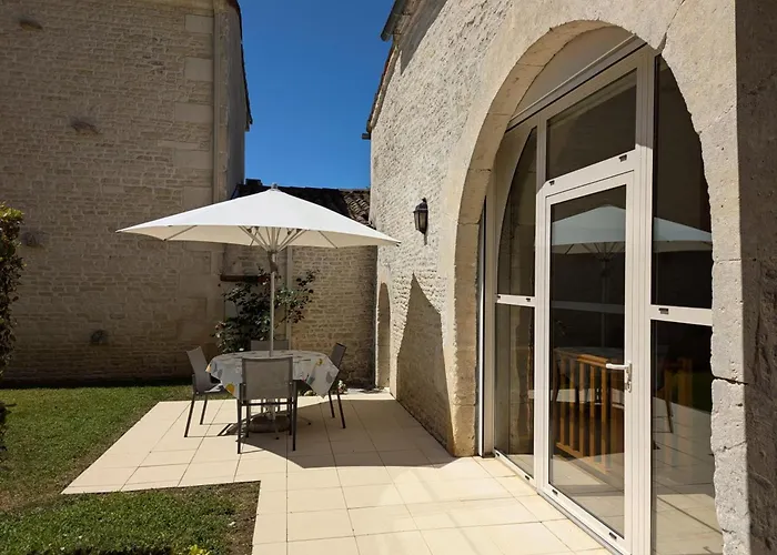 Familial Avec Piscine Chauffée, Jardin Privé Et équipements Bébé En Pleine Propriété Viticole. - Fr-1-653-18 Сasa de vacaciones *