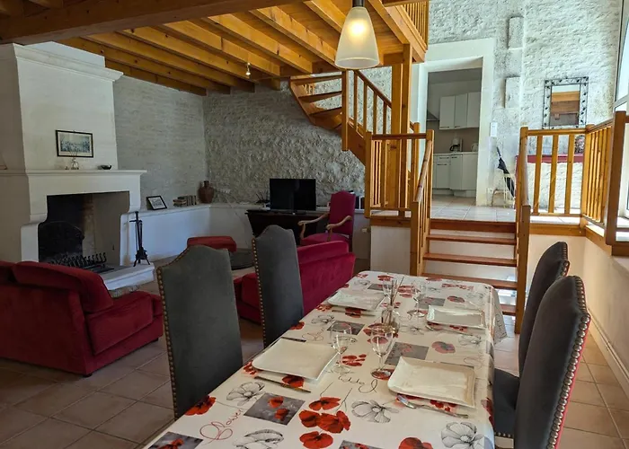 Familial Avec Piscine Chauffée, Jardin Privé Et équipements Bébé En Pleine Propriété Viticole. - Fr-1-653-18