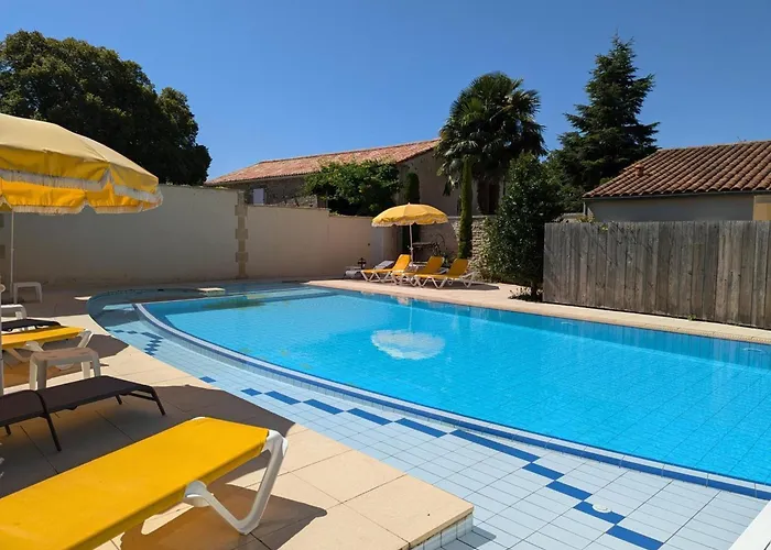 Familial Avec Piscine Chauffée, Jardin Privé Et équipements Bébé En Pleine Propriété Viticole. - Fr-1-653-18 Сasa de vacaciones *