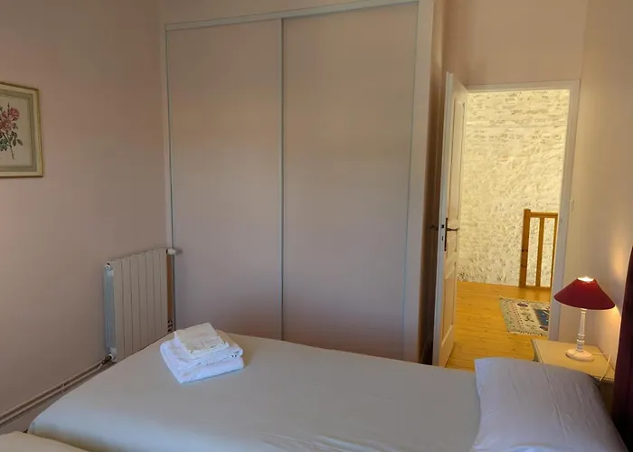 Сasa de vacaciones Familial Avec Piscine Chauffée, Jardin Privé Et équipements Bébé En Pleine Propriété Viticole. - Fr-1-653-18 Saint-Cybardeaux